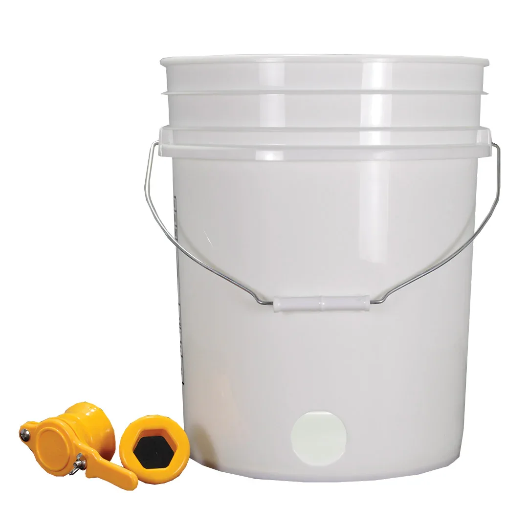 5 Gallon Honey Bottling Bucket - Image 3