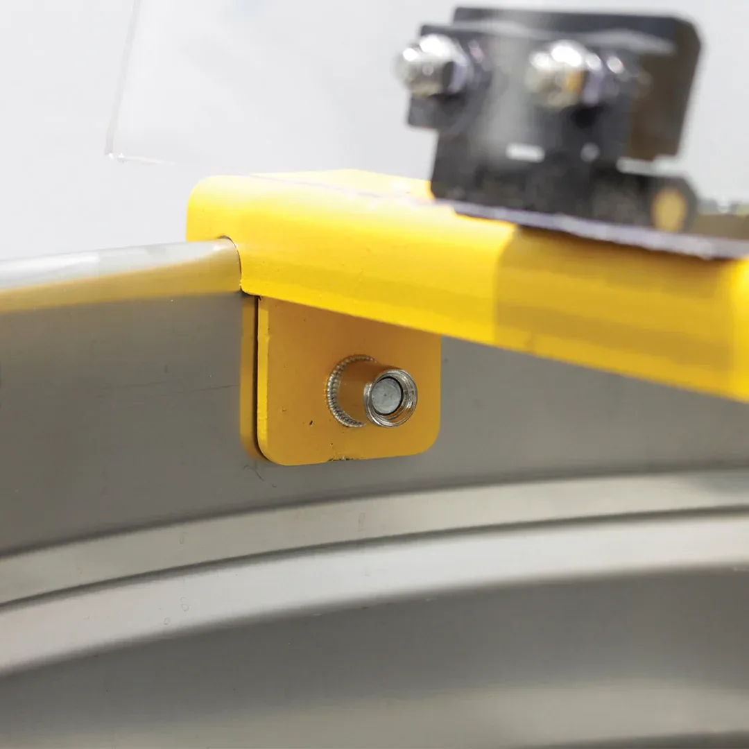E8 Honey Extractor - 8 Frame Hand Crank - Image 3