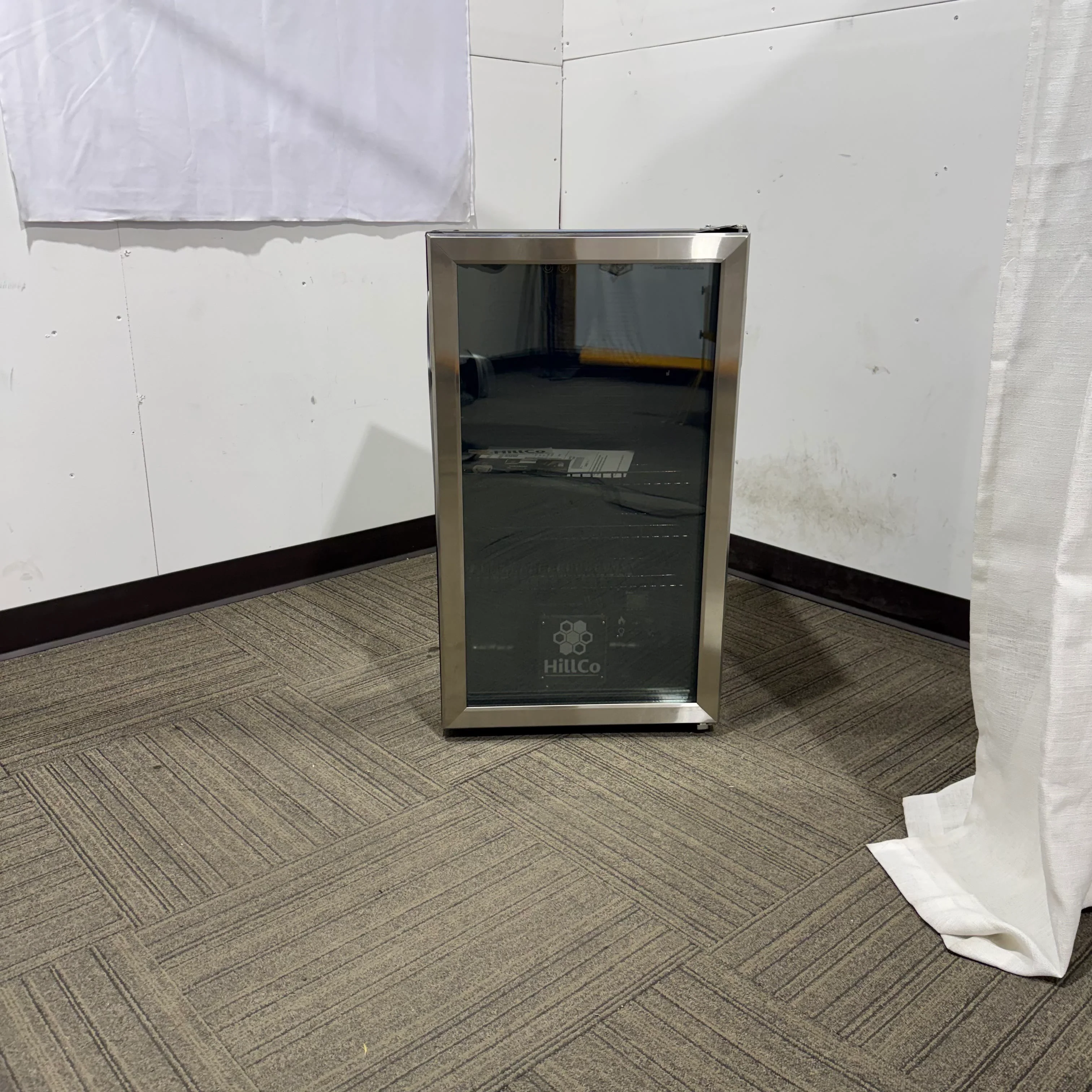 Honey Warming Cabinet - Clearance - Lot 122