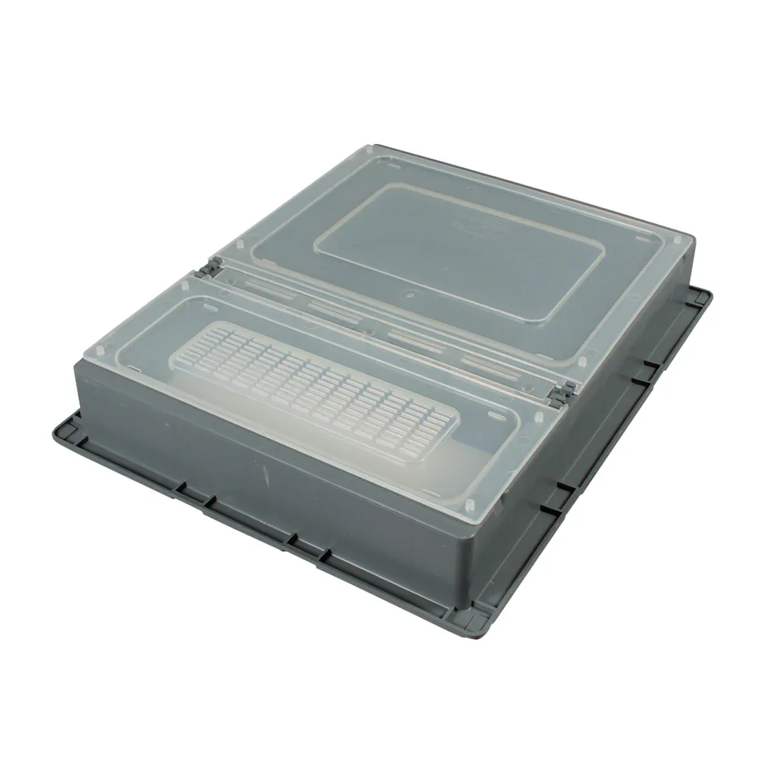 Maxima Hive Cover/Feeder Combo - Image 4