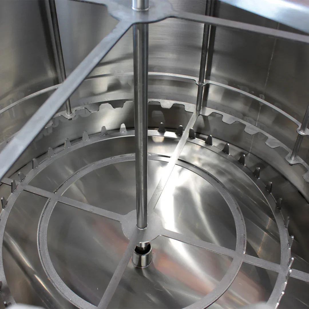 Maxx36 Honey Extractor - 36 Frame Radial - Image 5