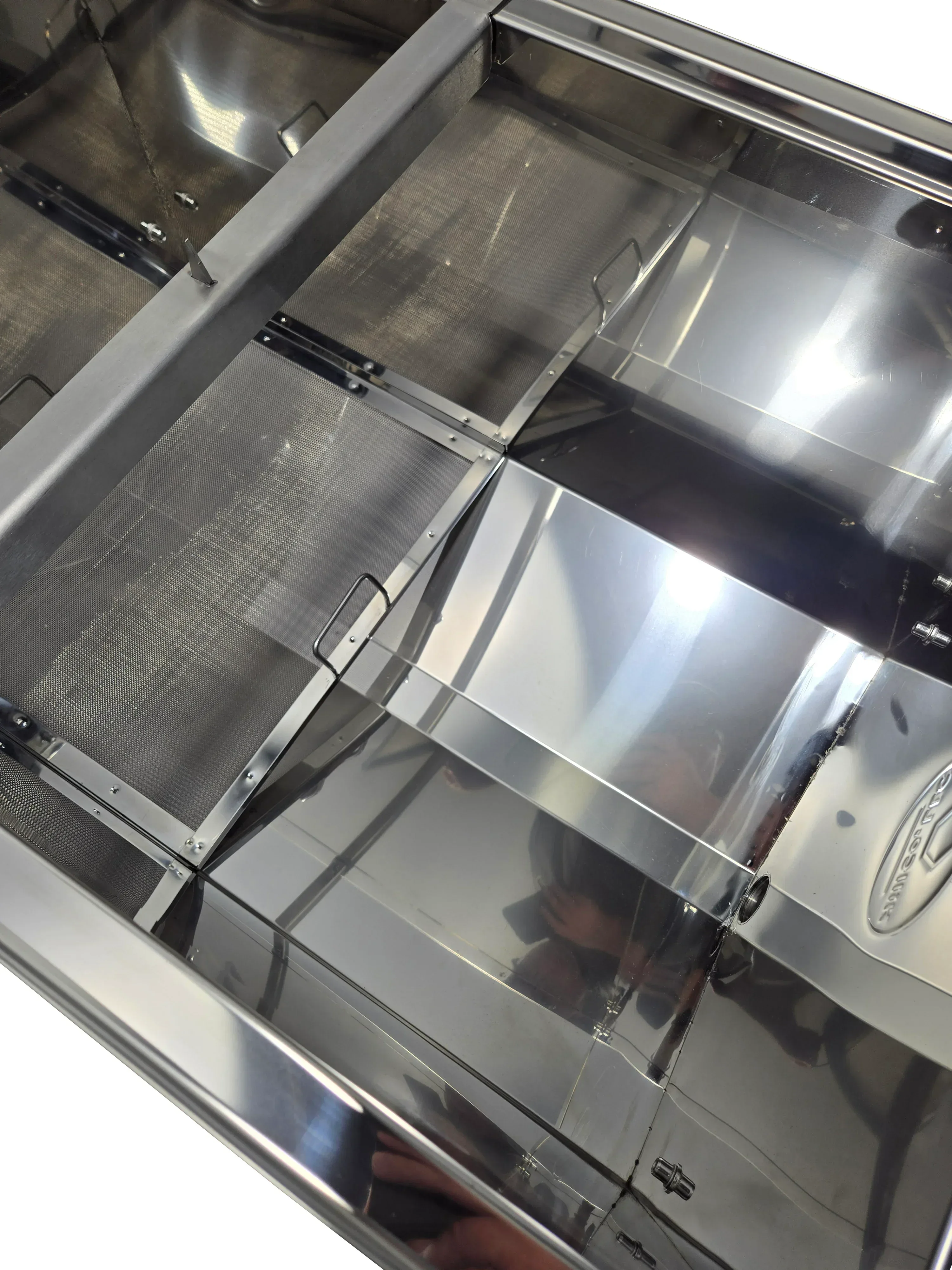 Professional Uncapping Tank - 60" - Image 5